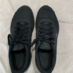 Nike Downshifter athletic shoes